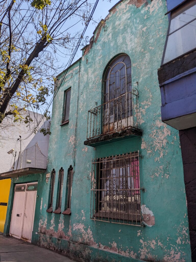 Historic House in Mexico City's San Miguel Chapultepec