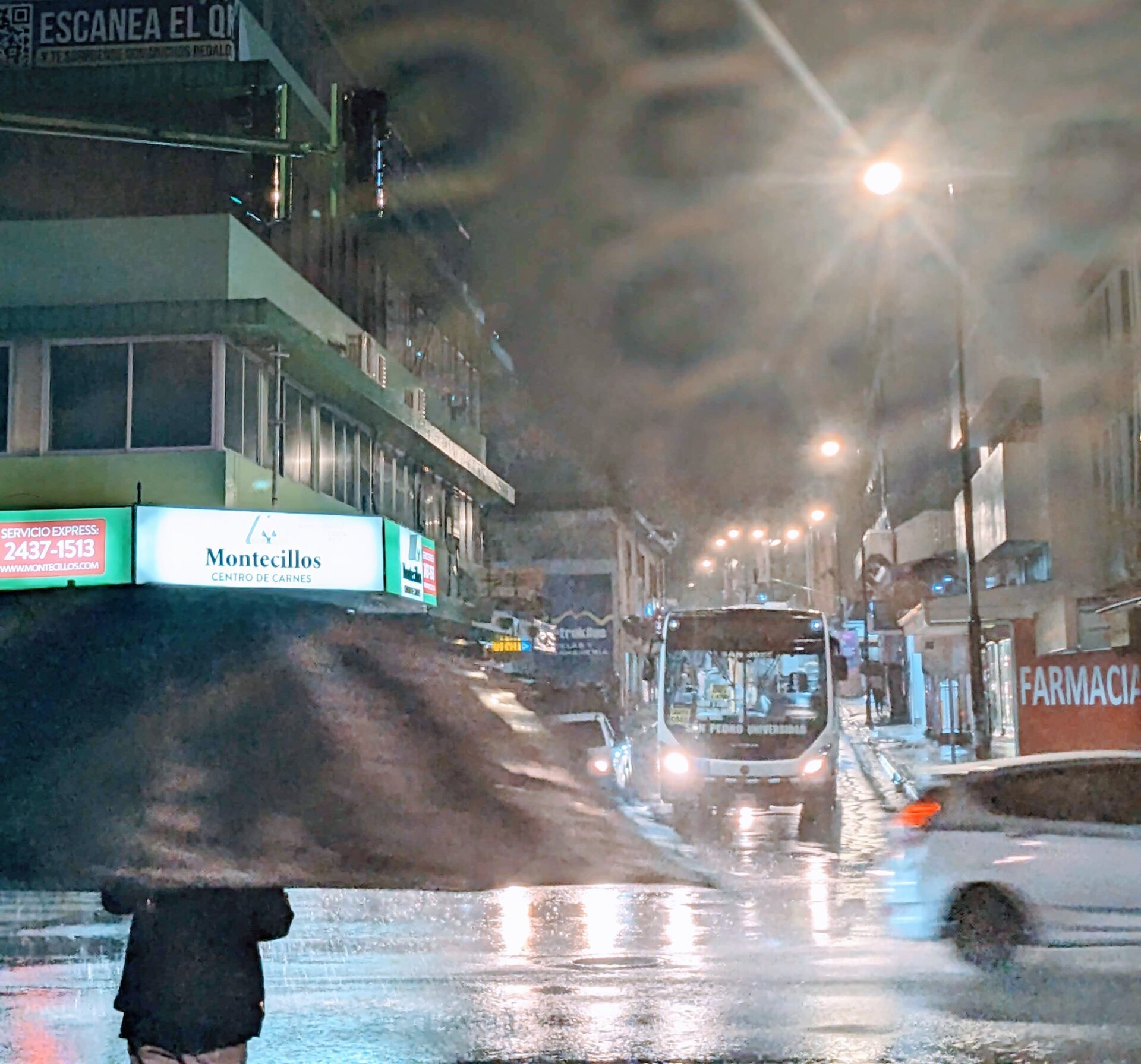 nocturnal urban landscape San Jose costa rica
